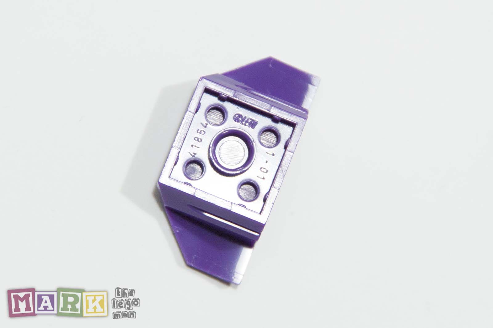 Lego-41854-Job-Lot-Rare-Colour-Purple-8x-Car-Mudguard-2x4-Swept-Back_3.jpg